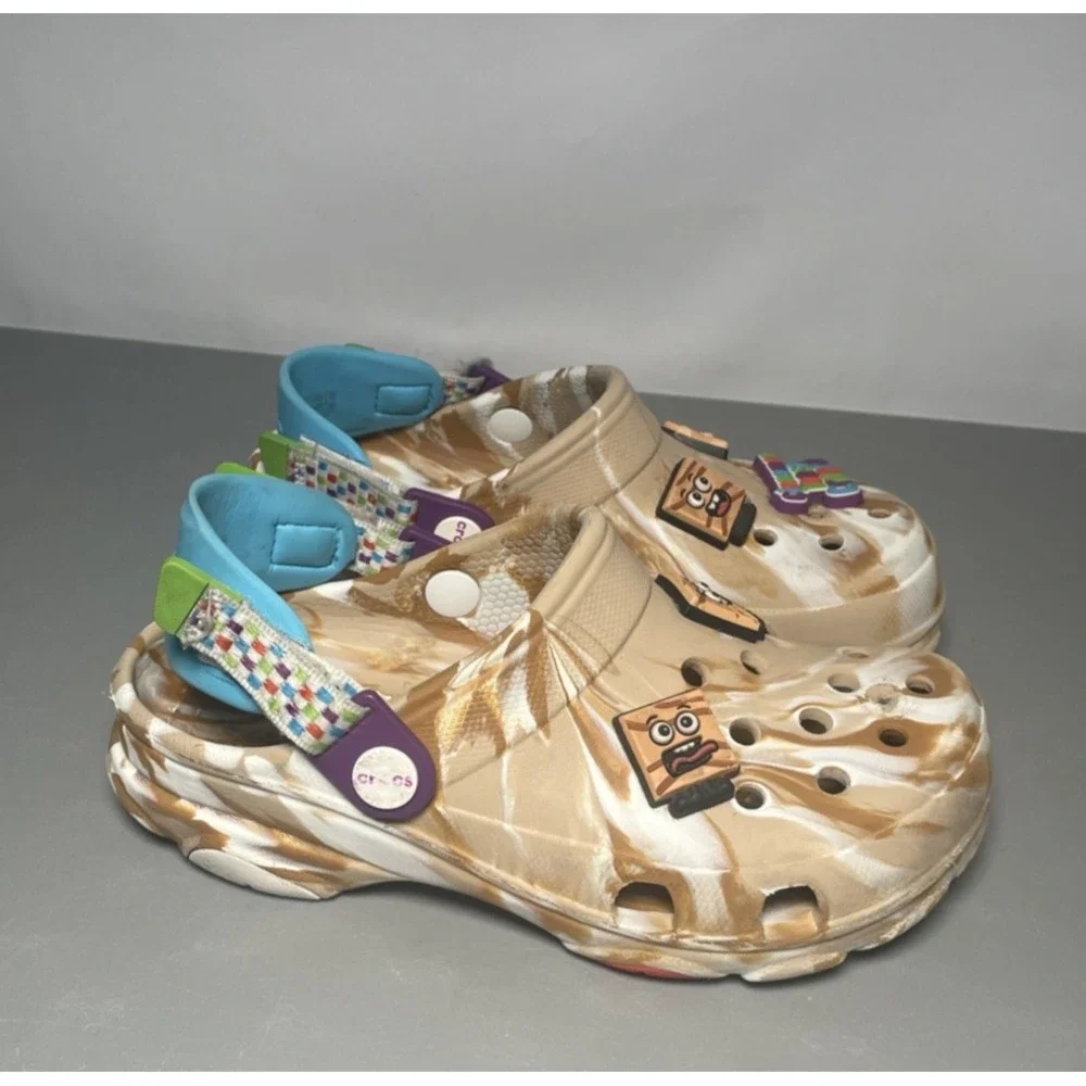 Crocs Cinnamon Toast Crunch Candy Kids Shoes Size J3